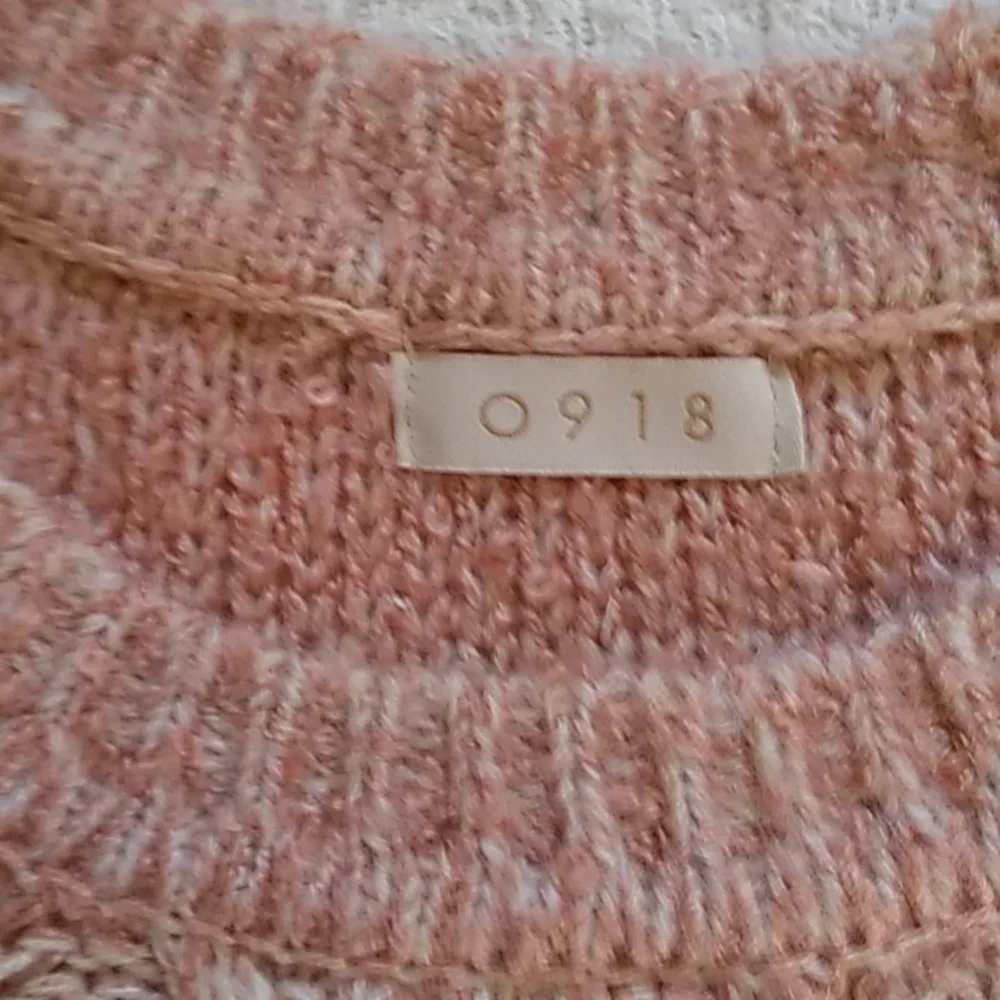 Sweater - Picture 6 of 6